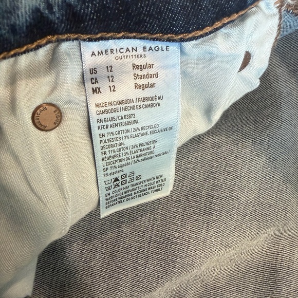 American Eagle Outfitters Dark Blue Flare Jeans - Picture 5 of 6
